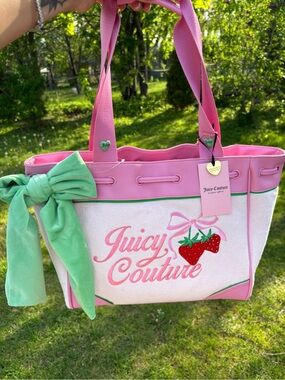 NWT Juicy Couture Pink Daydreamer with Green Bow & Strawberry